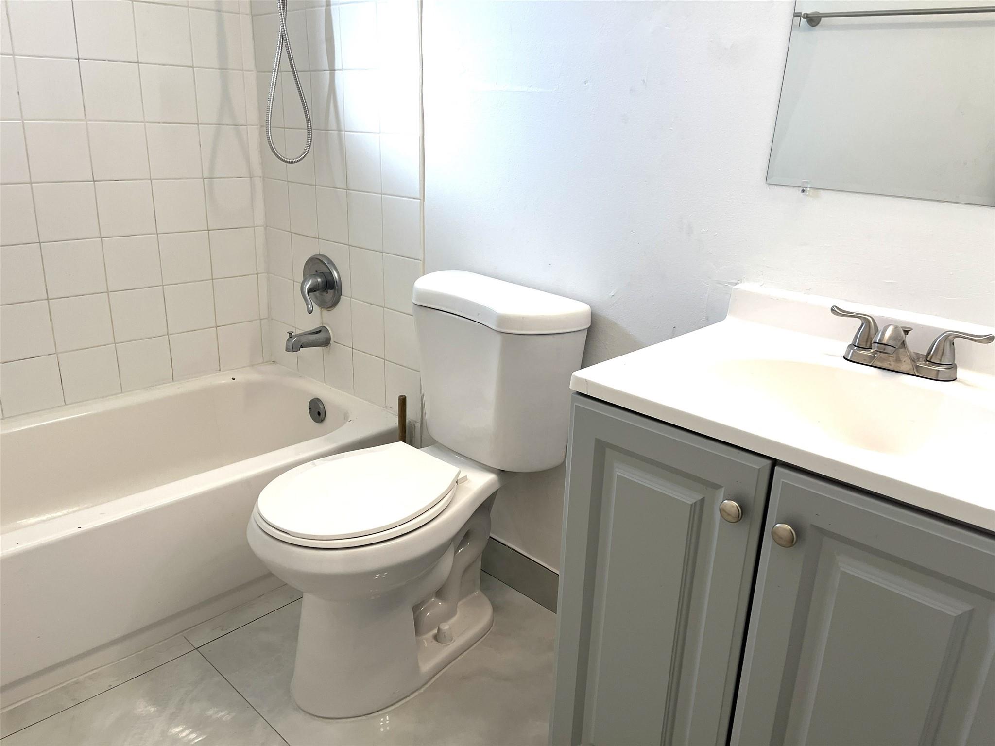 RODGERS HEIGHTS - Residential Lease