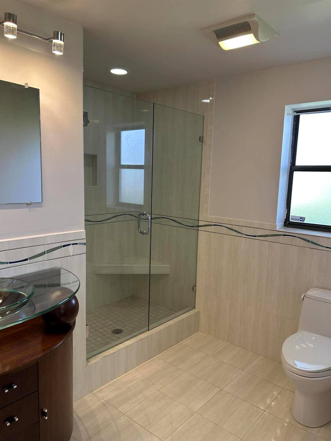 CANARY PALM CLUB - Residential Lease