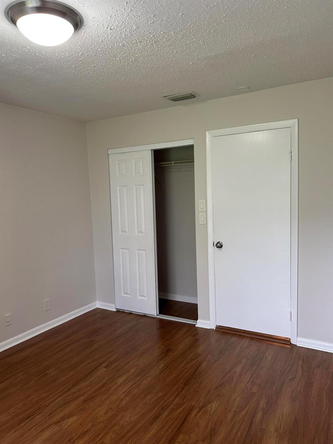 CANARY PALM CLUB - Residential Lease