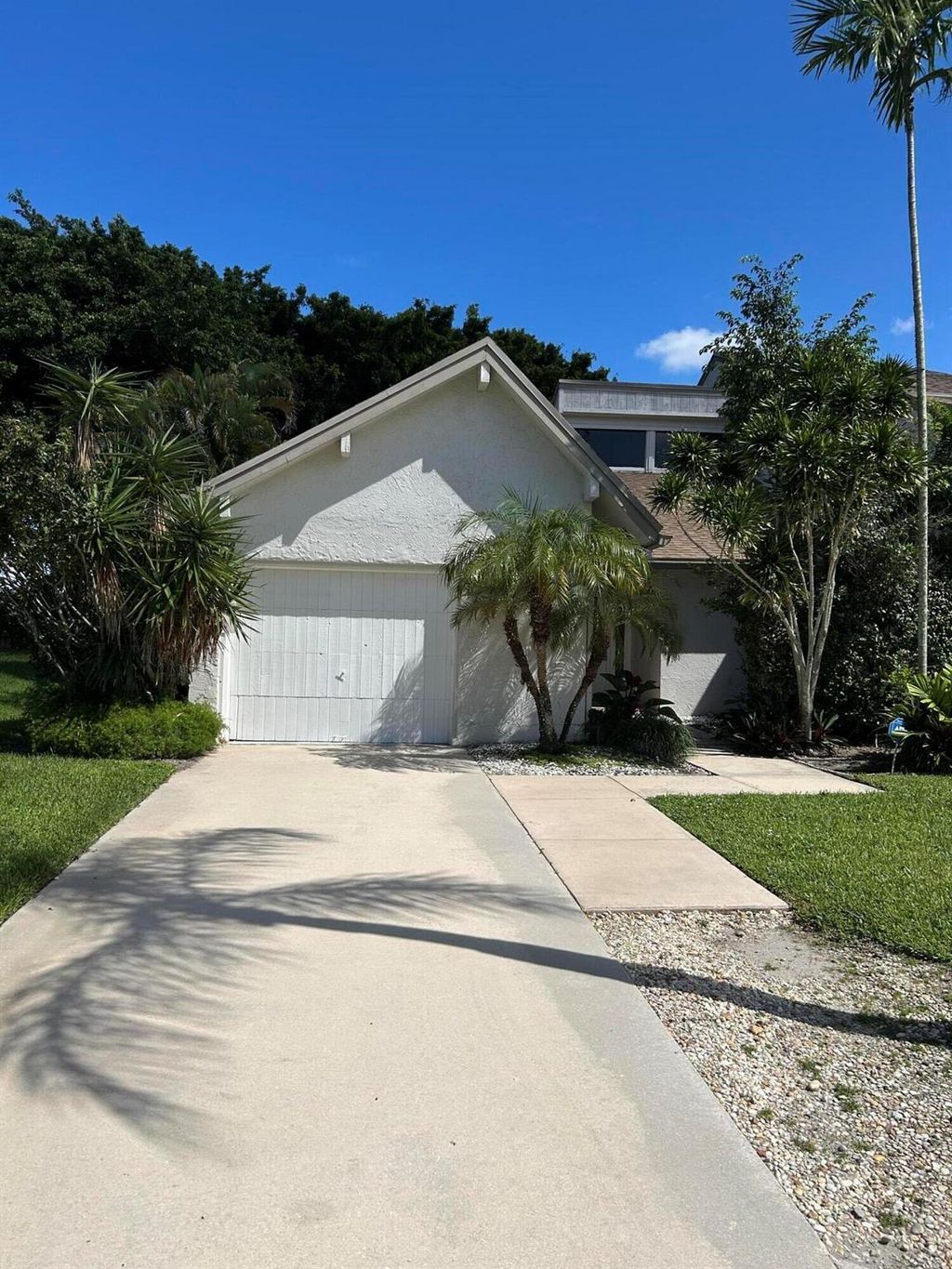 Photo of 6668 Canary Palm Circle #11, Boca Raton, FL 33433 (MLS # R11131897)