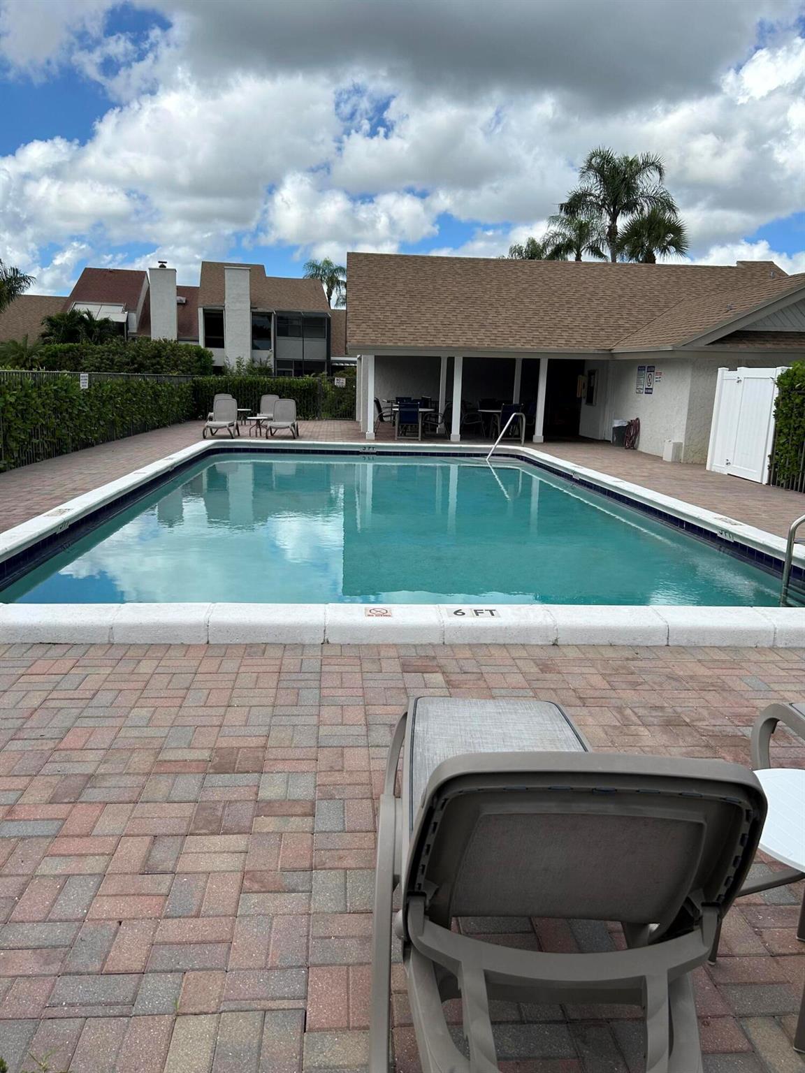 CANARY PALM CLUB - Residential Lease