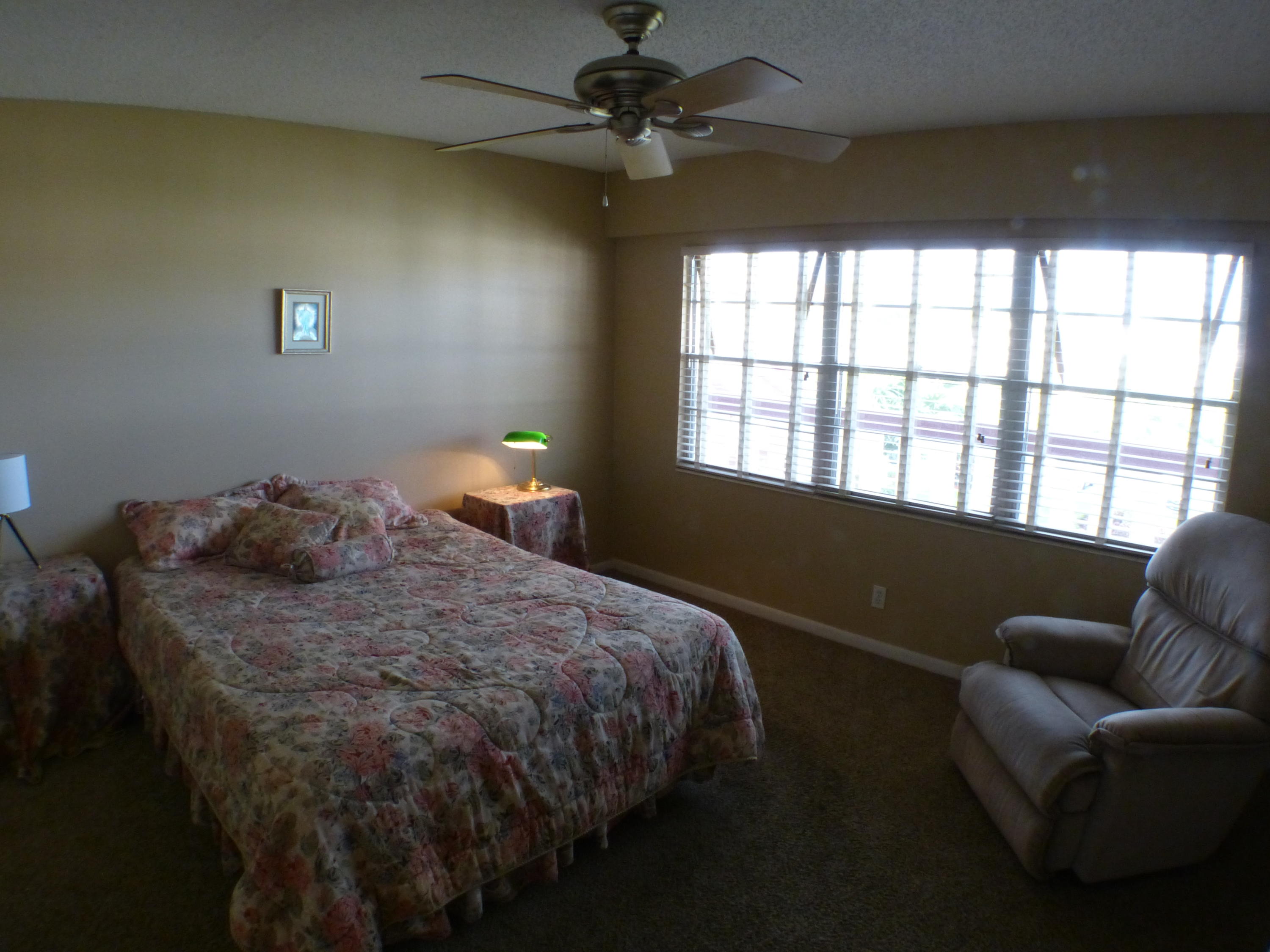 FANSHAW AT CENTURY VILLAGE CONDO - Residential