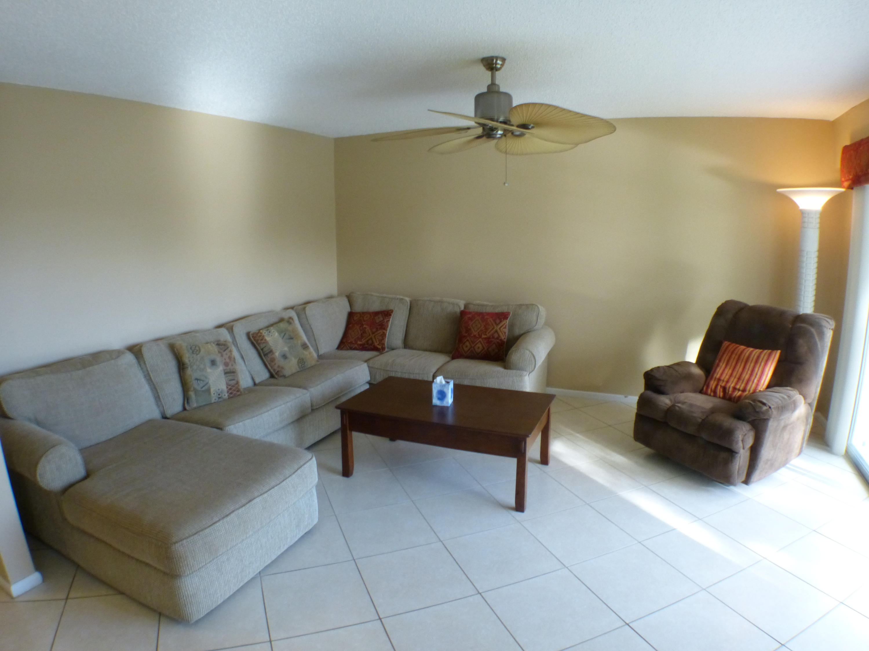 FANSHAW AT CENTURY VILLAGE CONDO - Residential