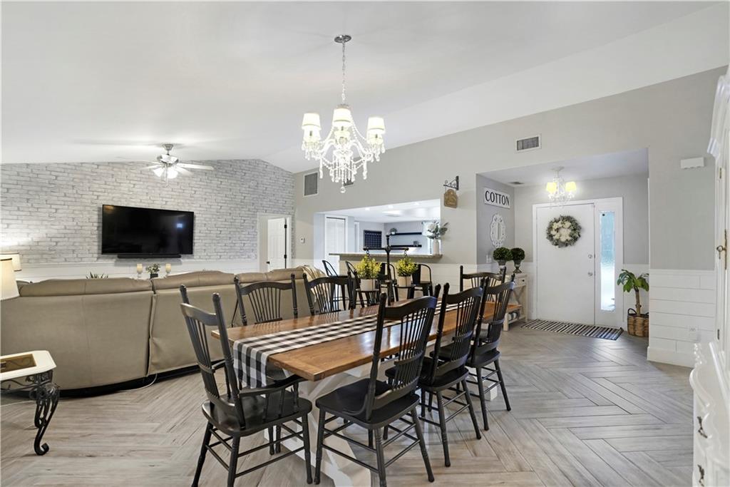 Riverglen East 120-44 B - Residential