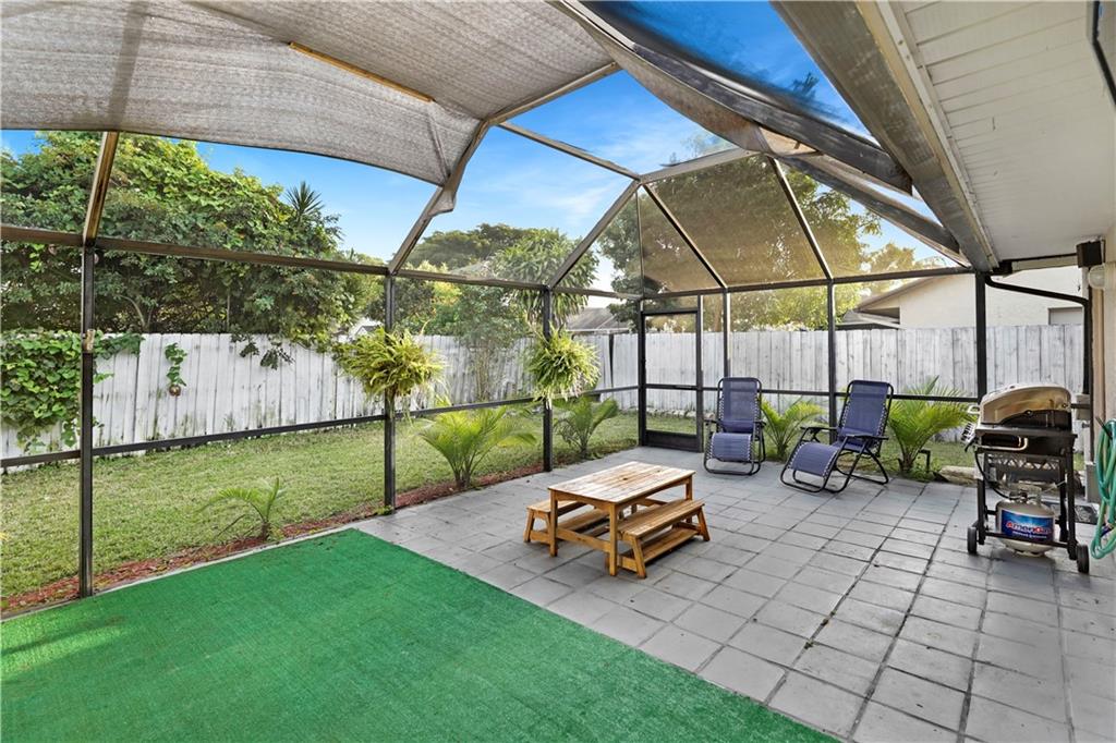 Riverglen East 120-44 B - Residential