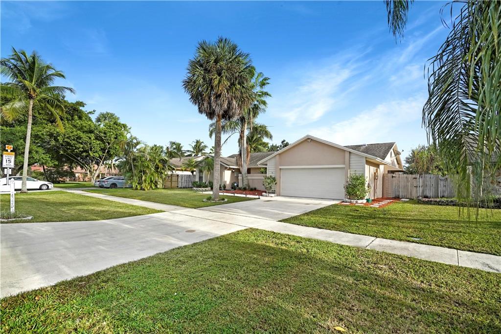 Riverglen East 120-44 B - Residential