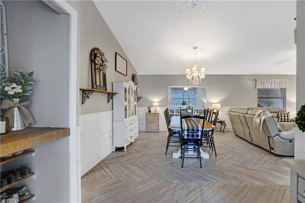 Riverglen East 120-44 B - Residential