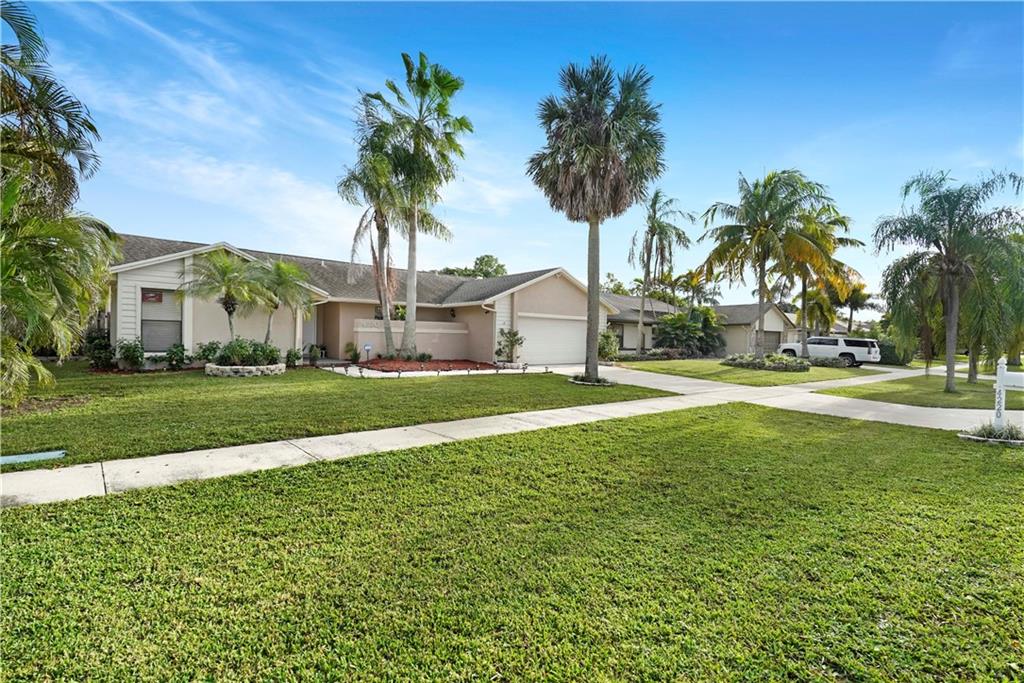 Riverglen East 120-44 B - Residential