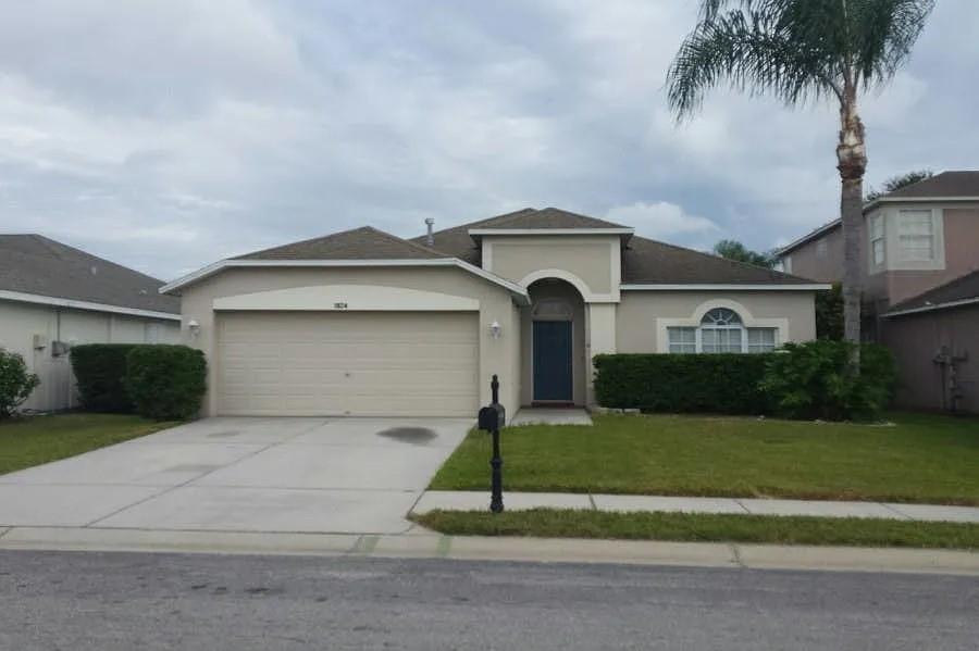 Foreclosure Auction Ends August 05, 2025 at 11:00 AM EST. Discover this delightful 4-bedroom, 2-bathroom single-family home located in the desirable gated FoxWood community in Trinity, FL. The list price is the opening bid for the online auction. Sold As-is with Clear Title. Explore more details and submit your bid through Federa Home App.