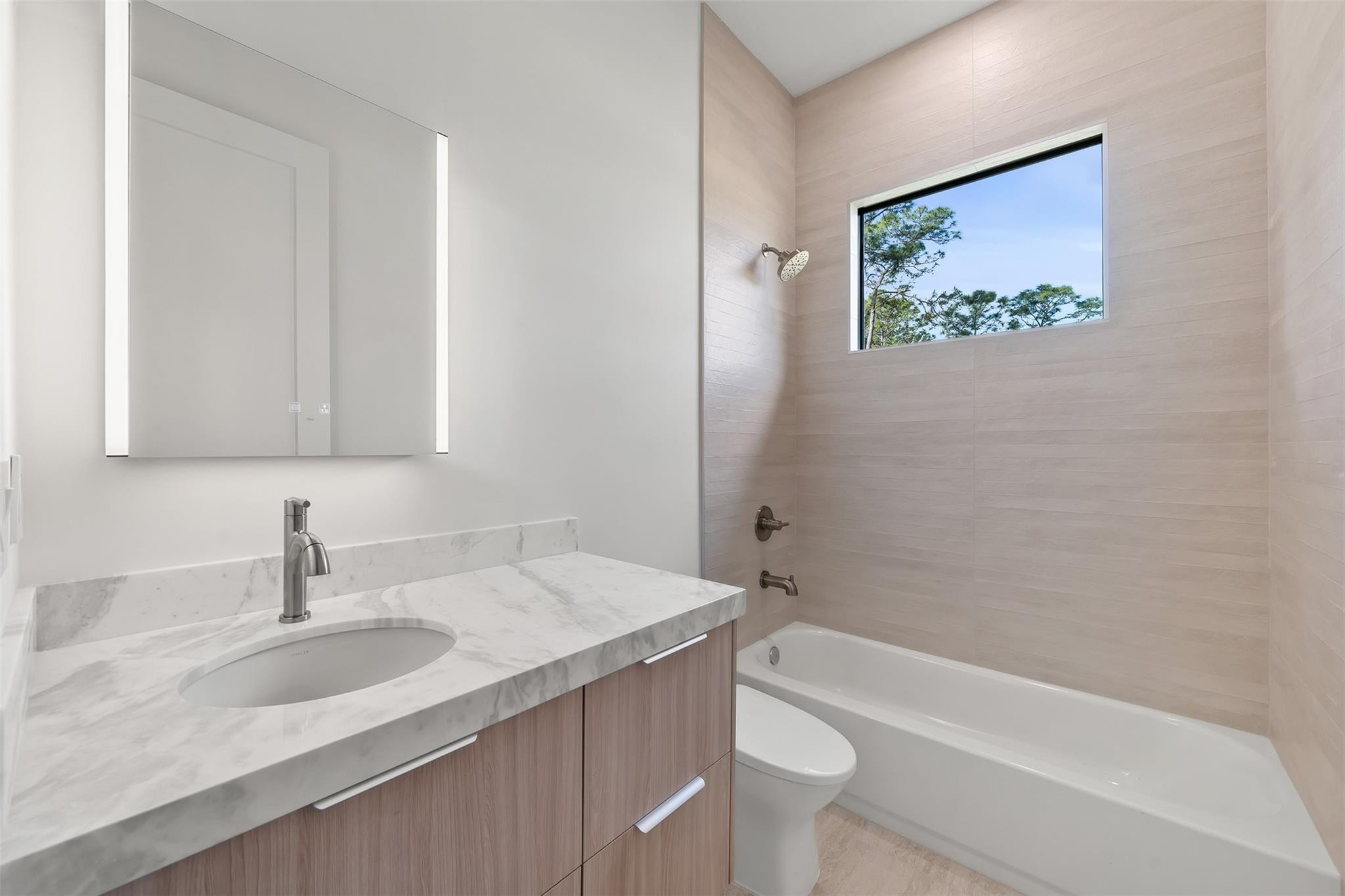 Acreage & Unrec - Residential