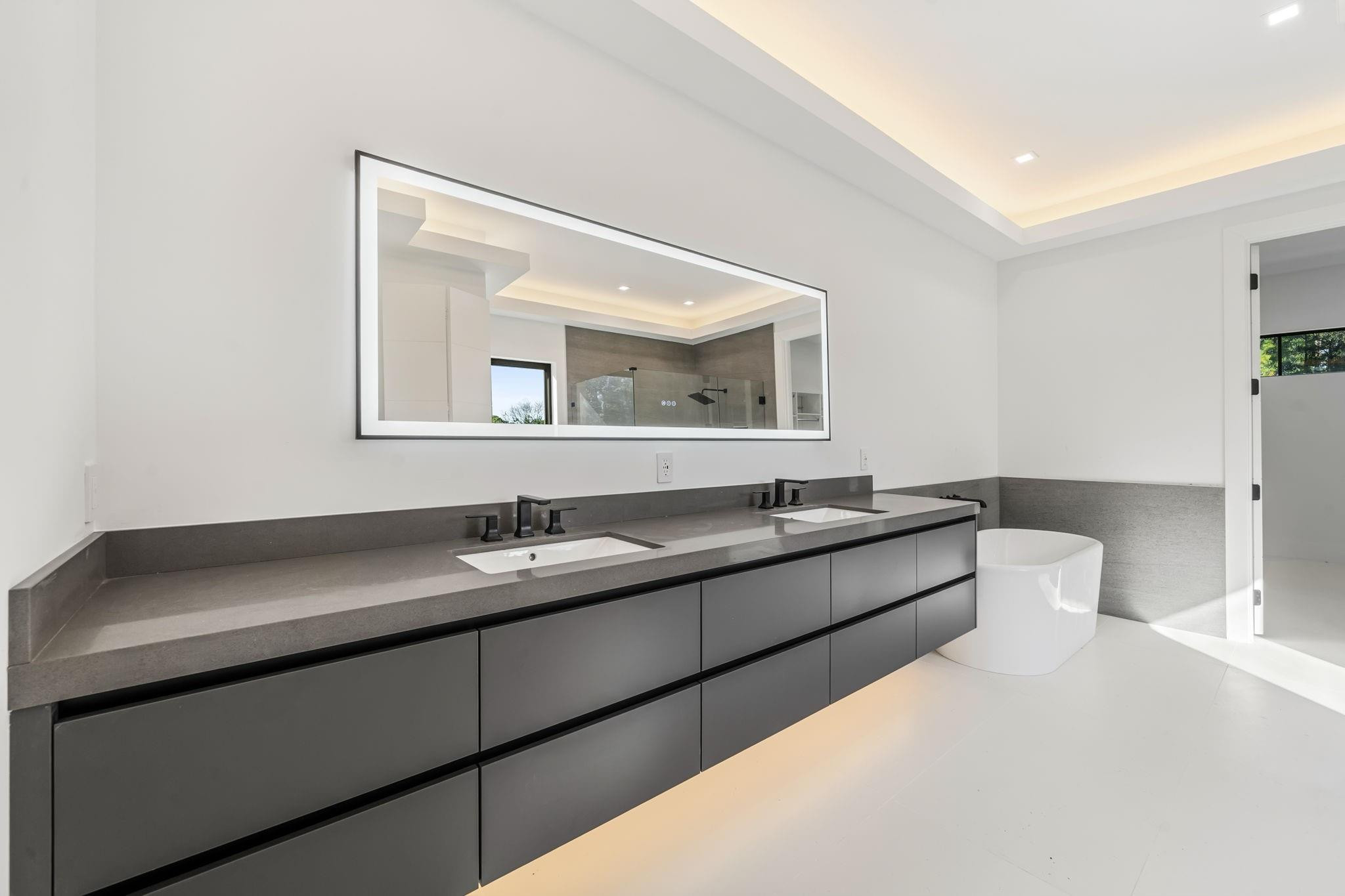 Acreage & Unrec - Residential