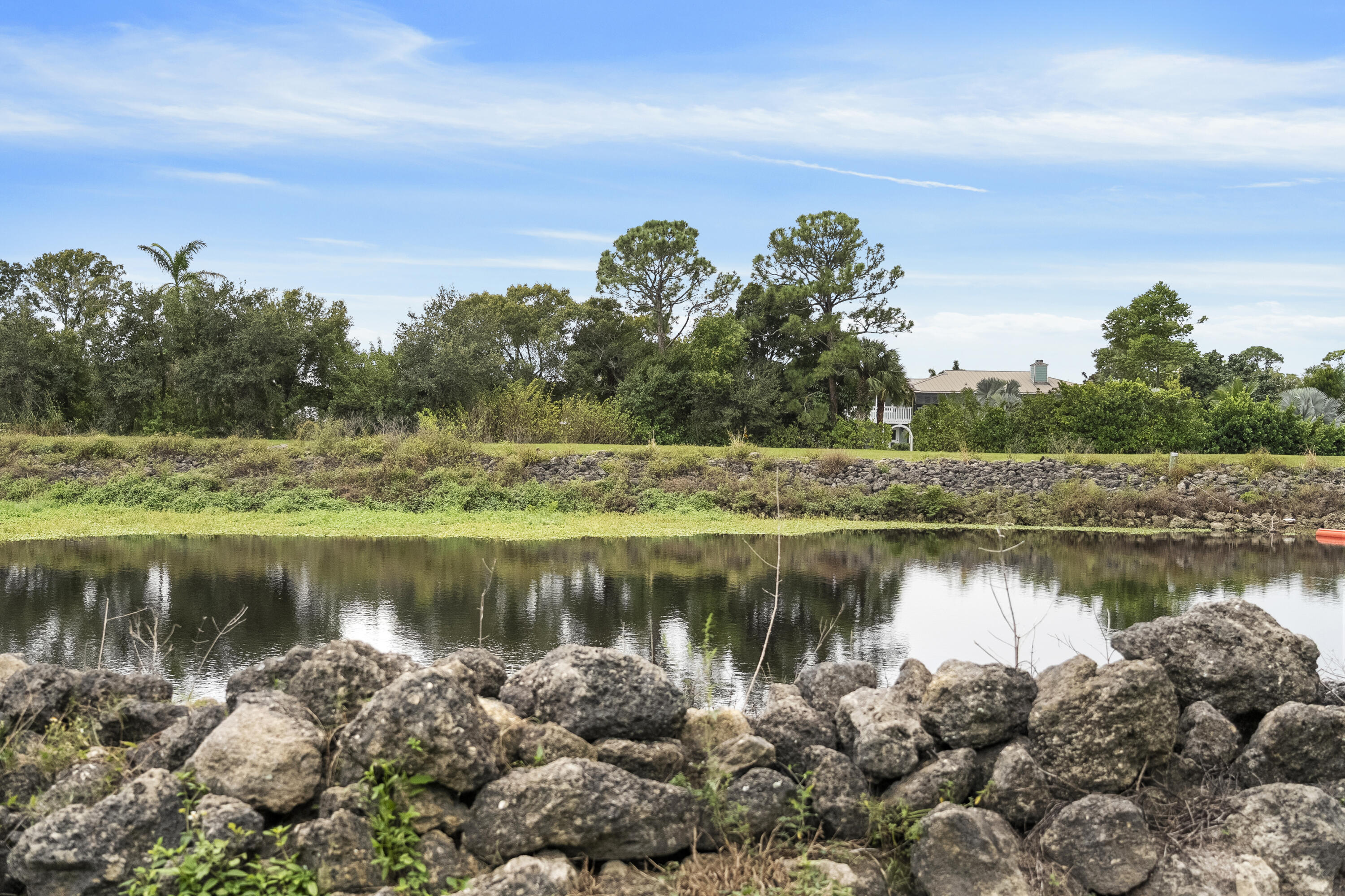 RIVER'S END /  WINDSTONE - Land