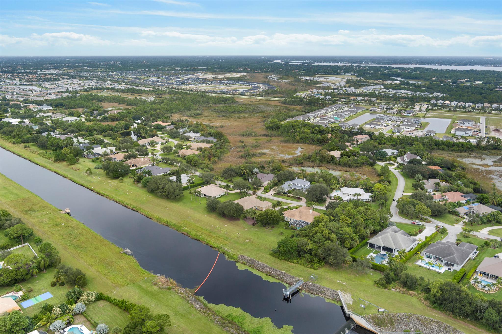 RIVER'S END /  WINDSTONE - Land