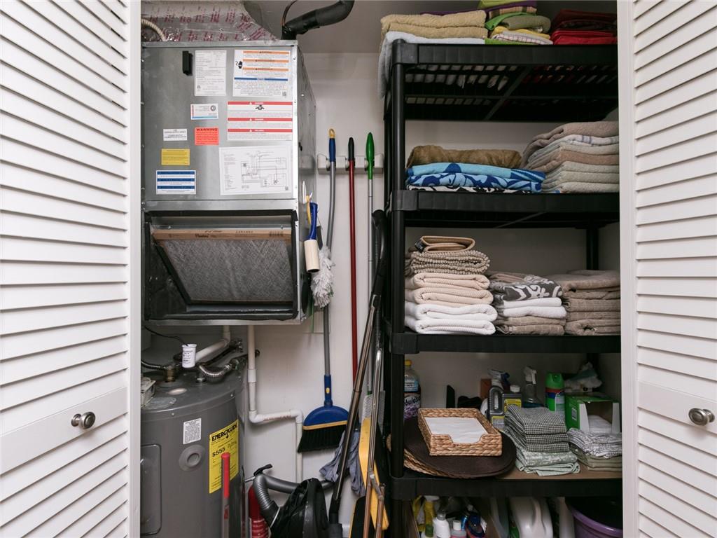 DEAUVILLE TERRACE COOP - Residential