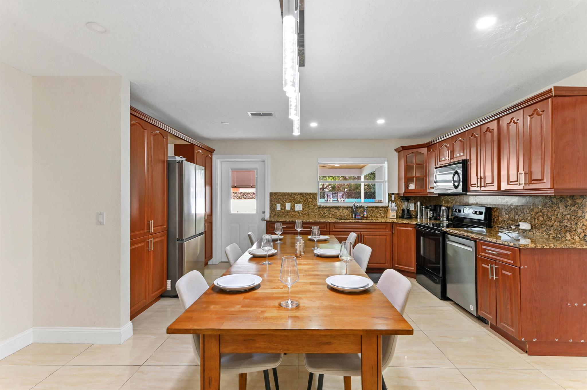 BONNYVIEW - Residential Lease