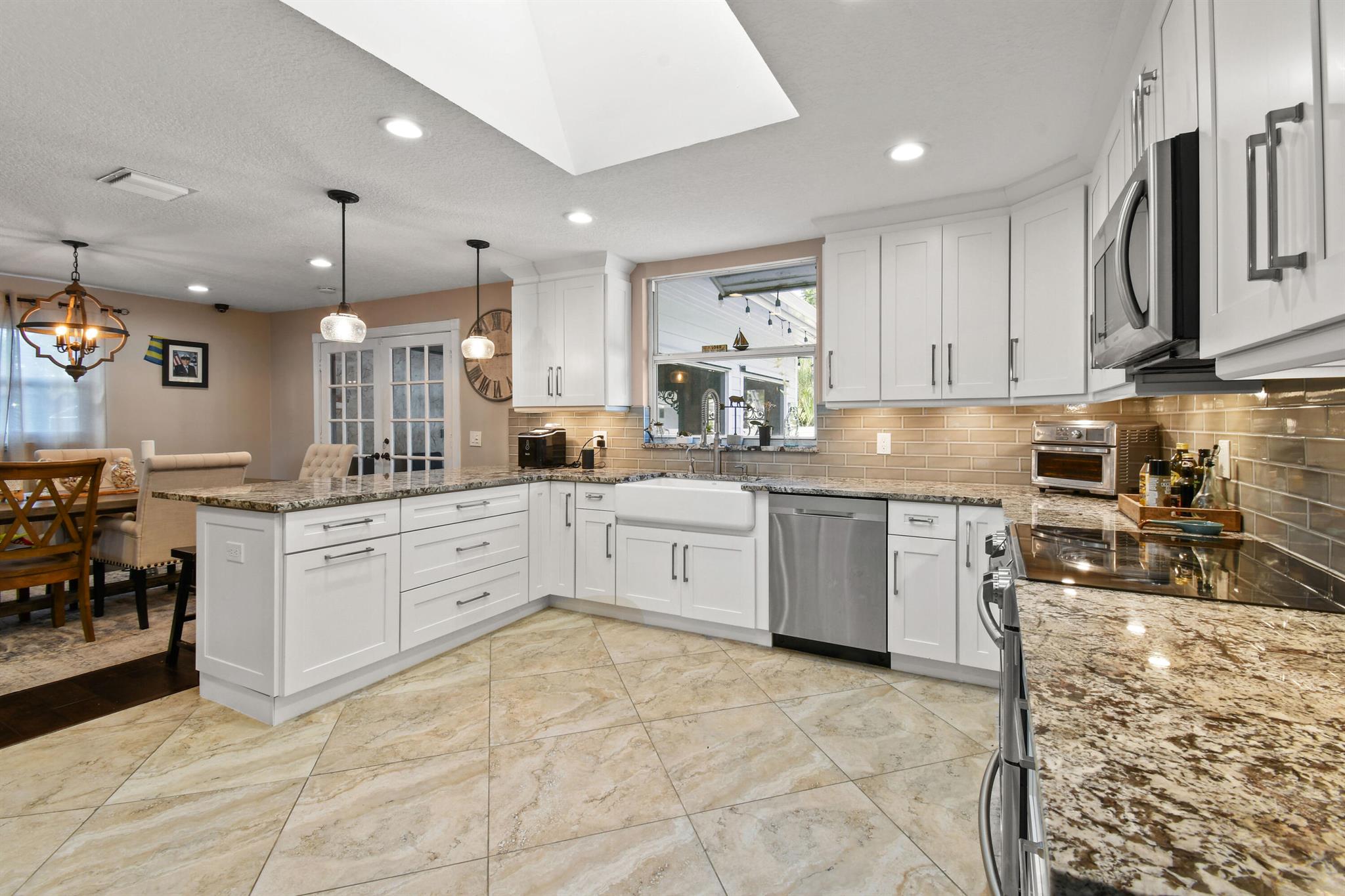 SNUG HARBOR - Residential