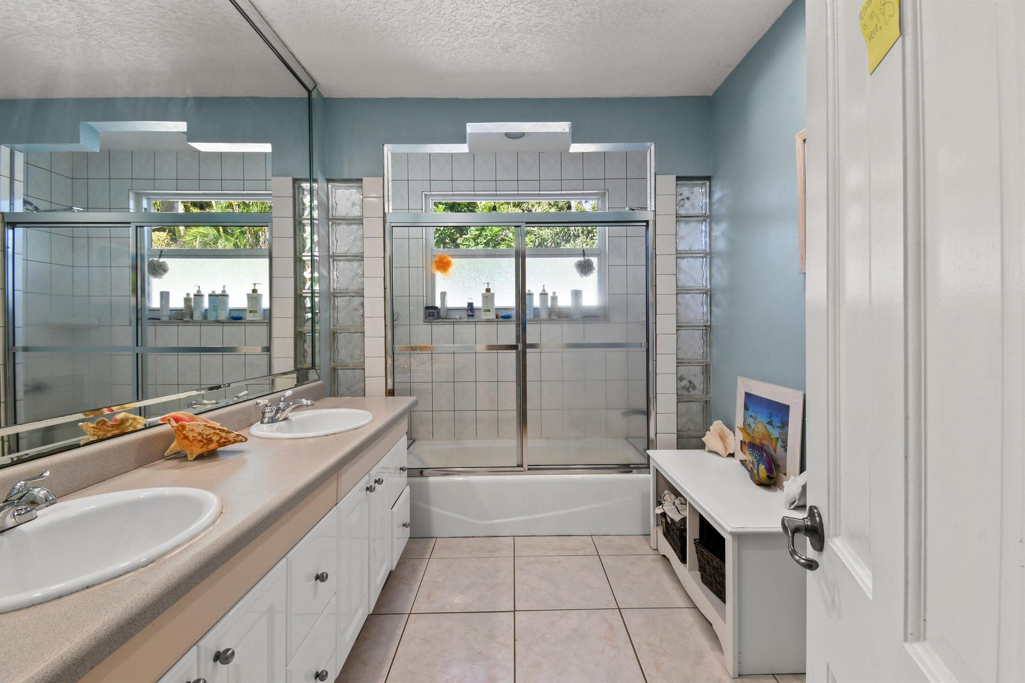 SNUG HARBOR - Residential