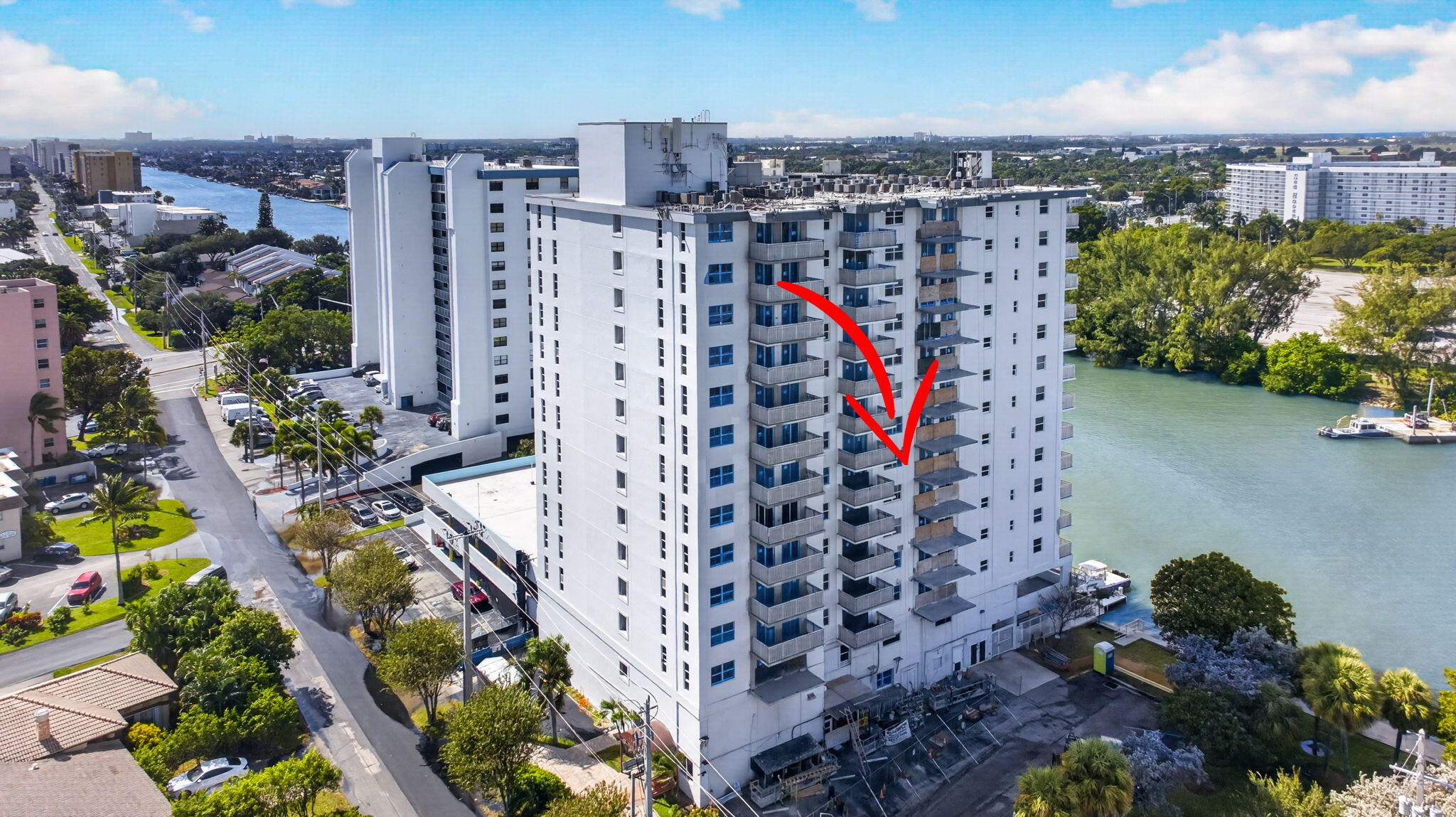 1505 N RIVERSIDE Drive 707