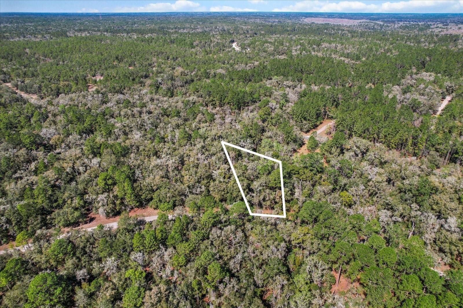 987 E Odin Dr