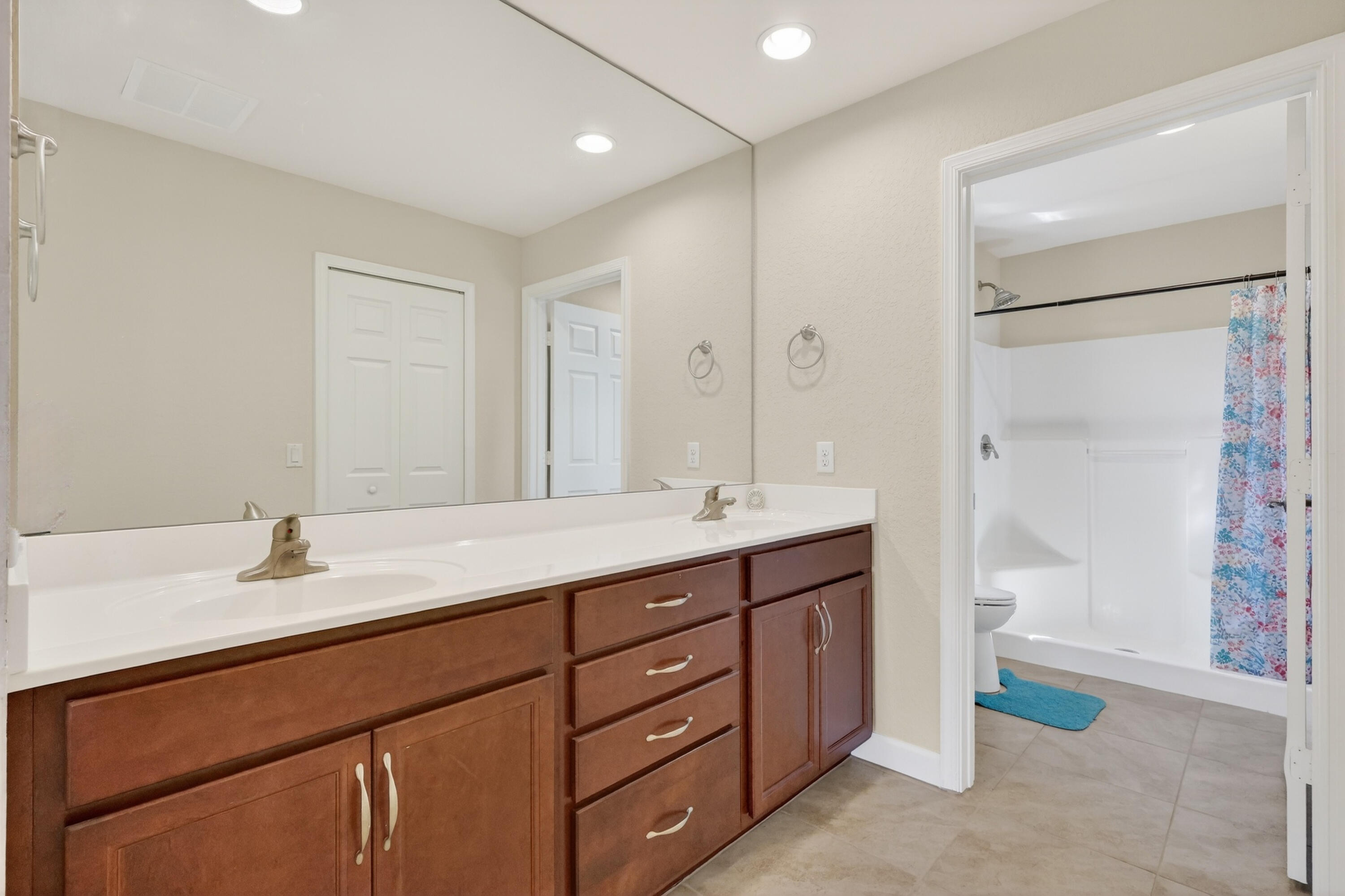 Spanish Lakes One - Residential