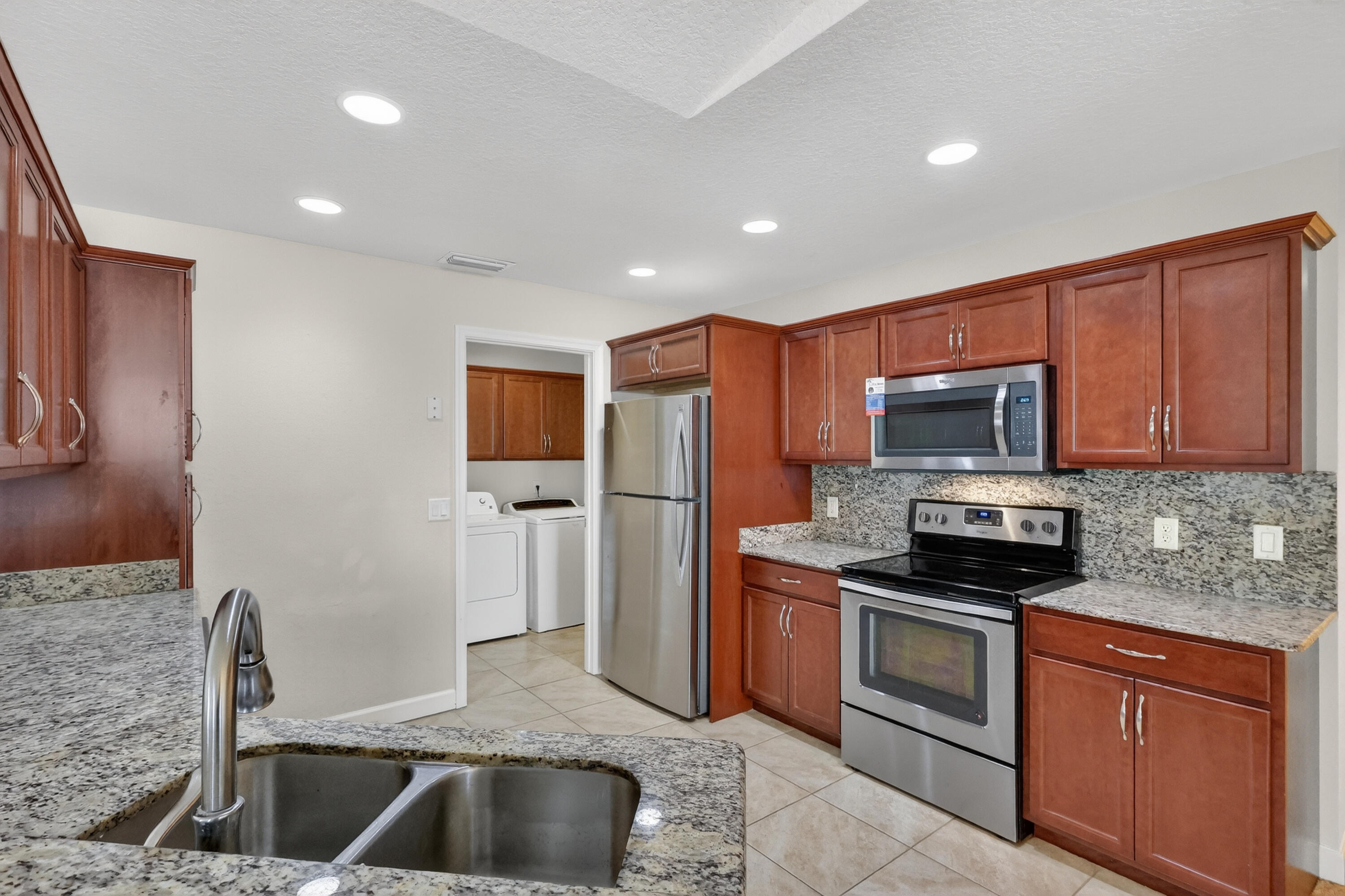 Spanish Lakes One - Residential