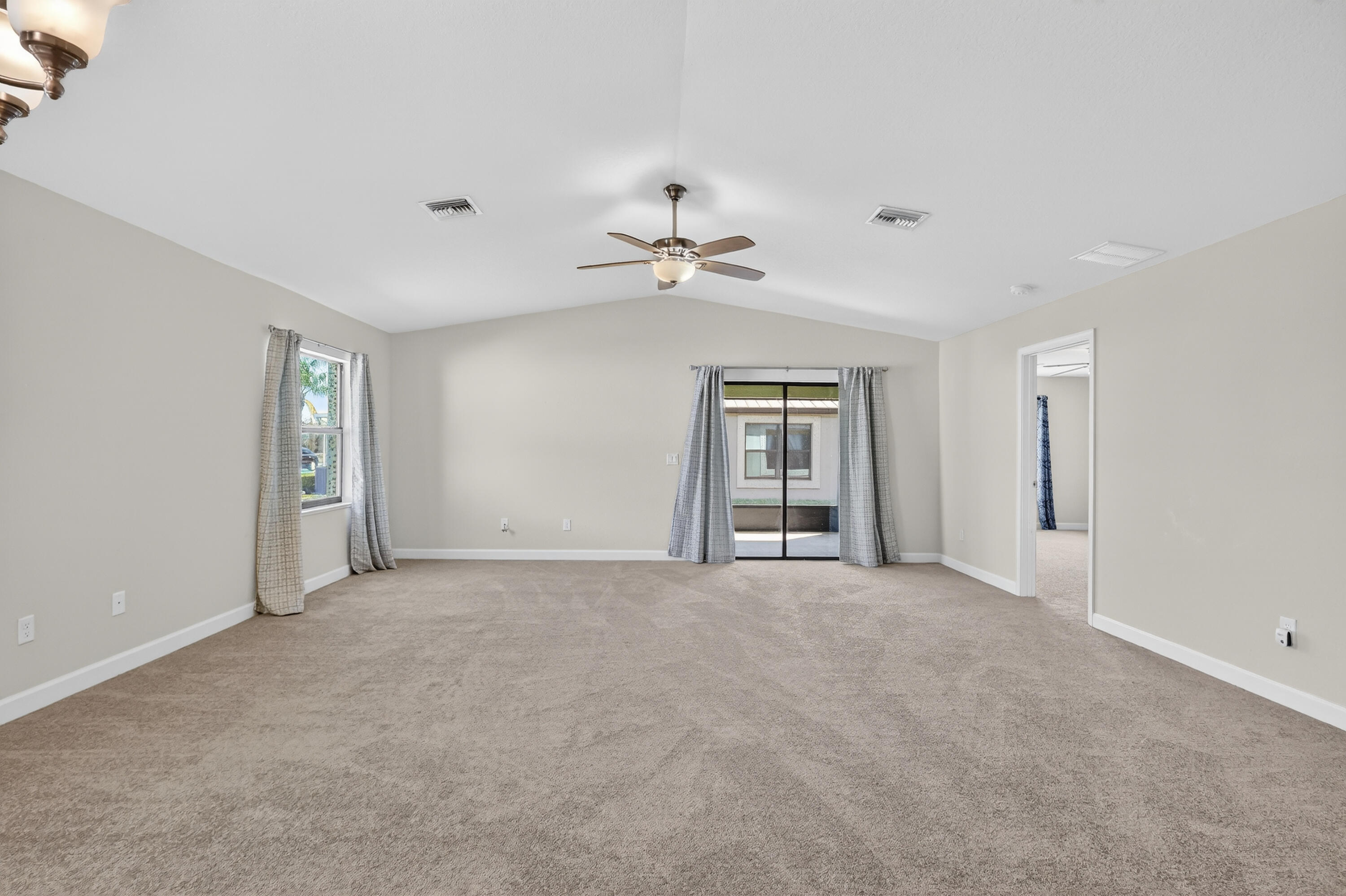 Spanish Lakes One - Residential