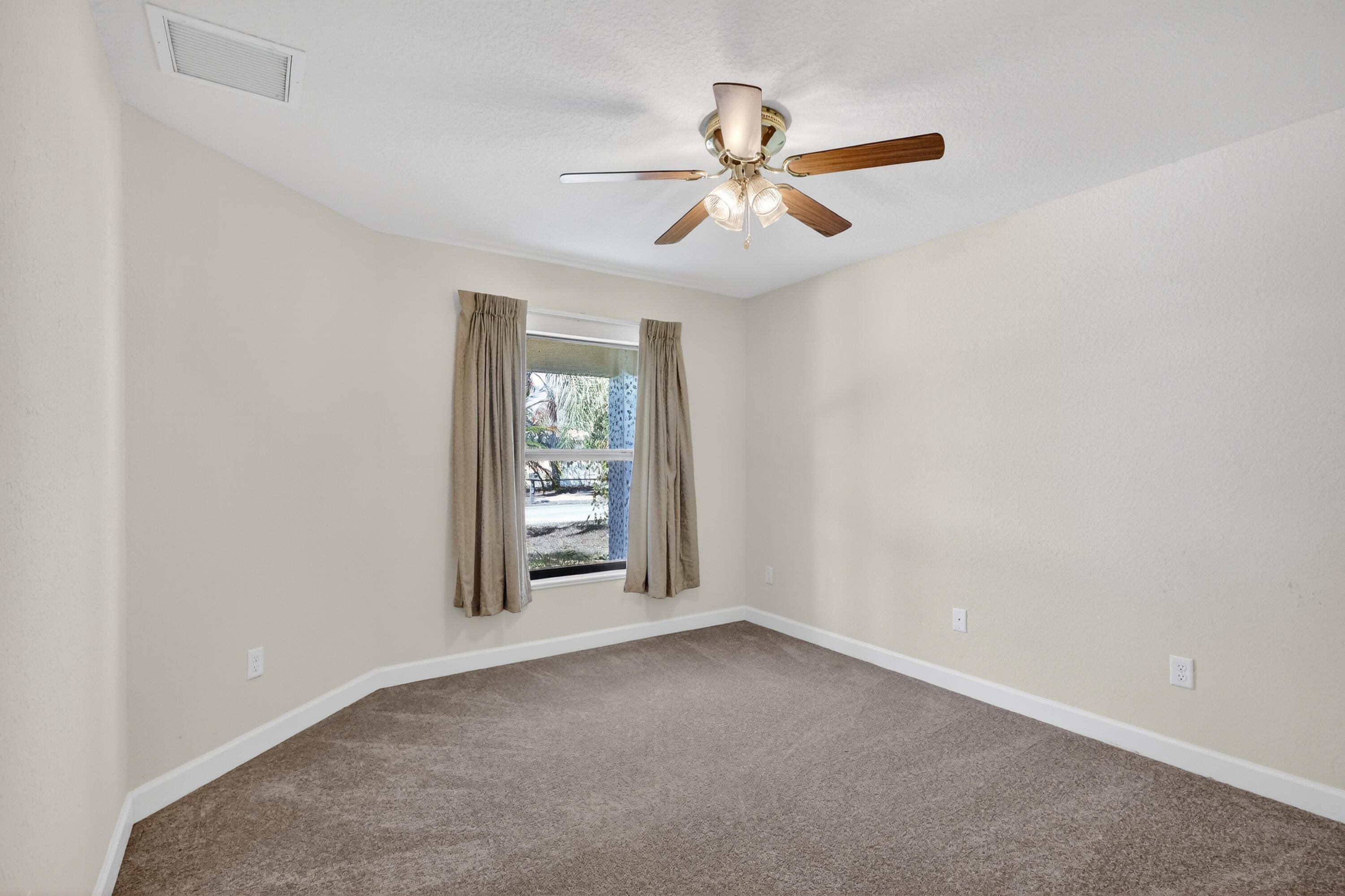 Spanish Lakes One - Residential