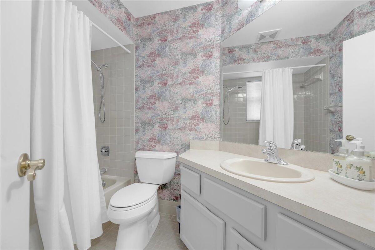 BELLA VISTA - Residential