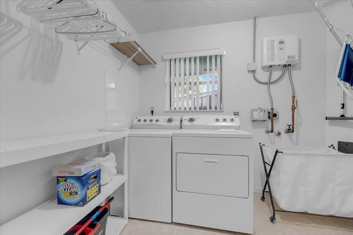 BELLA VISTA - Residential