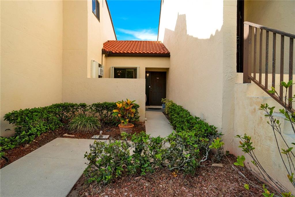 DOS LAGOS - Southlake Con - Residential