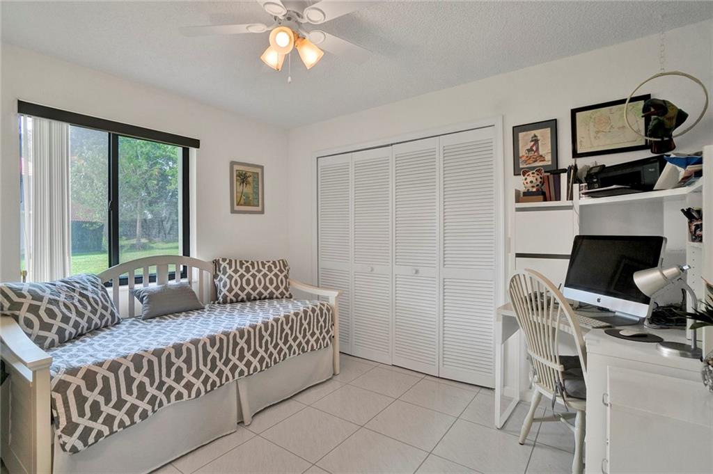 DOS LAGOS - Southlake Con - Residential