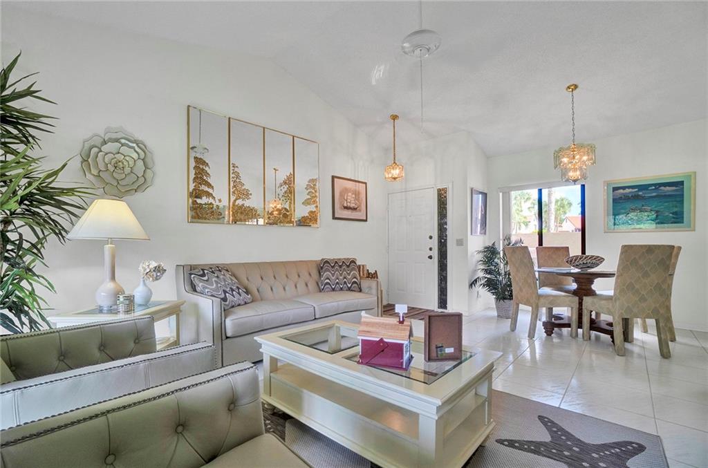 DOS LAGOS - Southlake Con - Residential