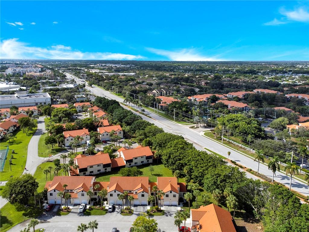 DOS LAGOS - Southlake Con - Residential
