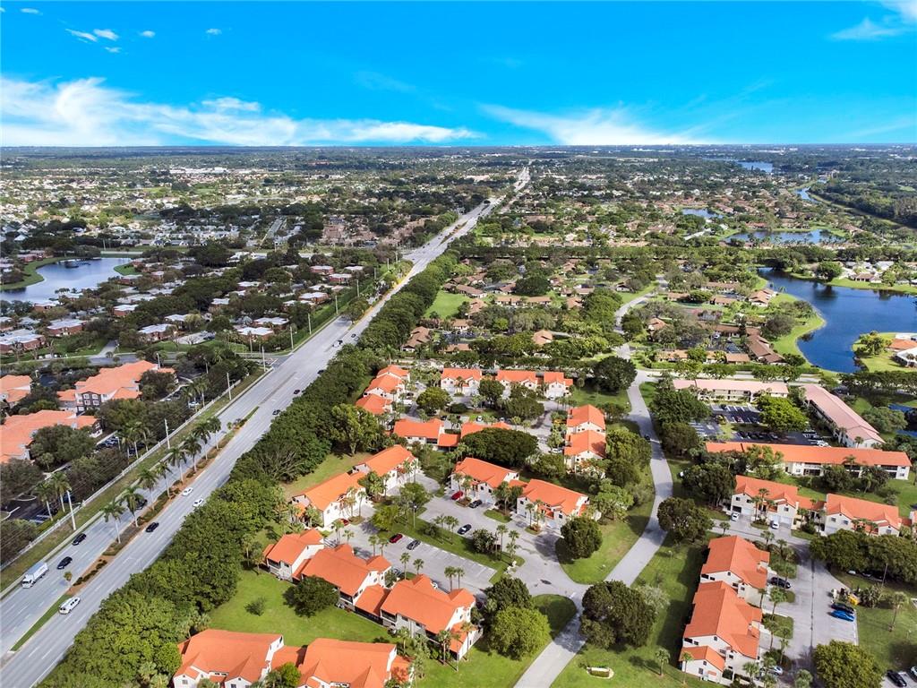 DOS LAGOS - Southlake Con - Residential