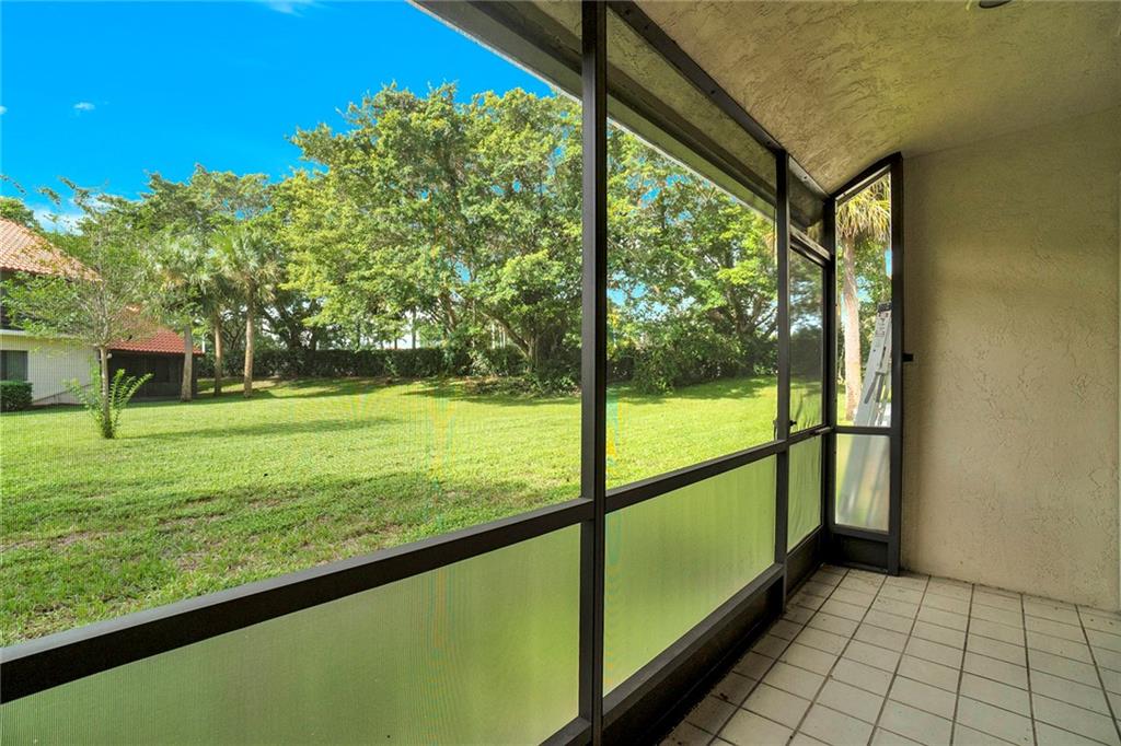 DOS LAGOS - Southlake Con - Residential