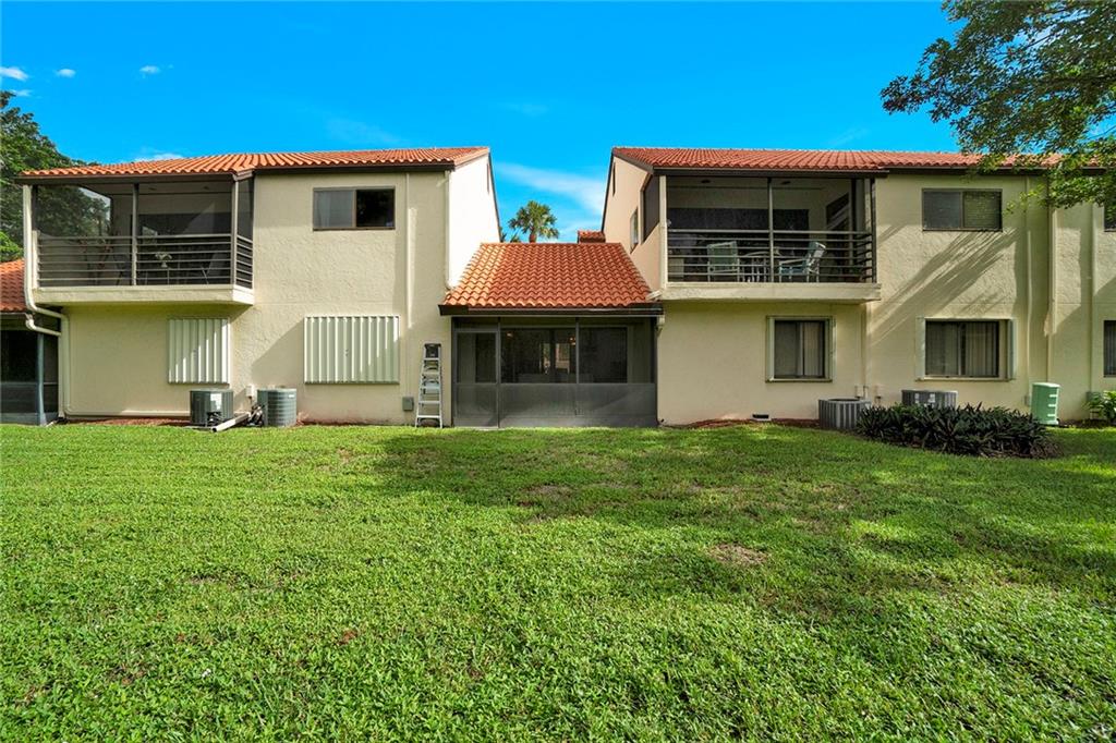 DOS LAGOS - Southlake Con - Residential