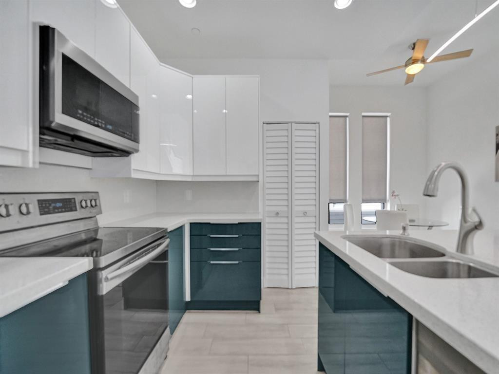 New Harbor Lofts - Residential