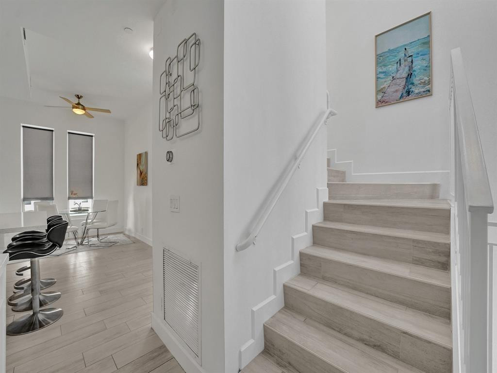 New Harbor Lofts - Residential