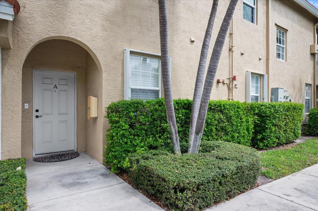 Photo of 101 Lighthouse Circle #A, Tequesta, FL 33469 (MLS # R10972683)