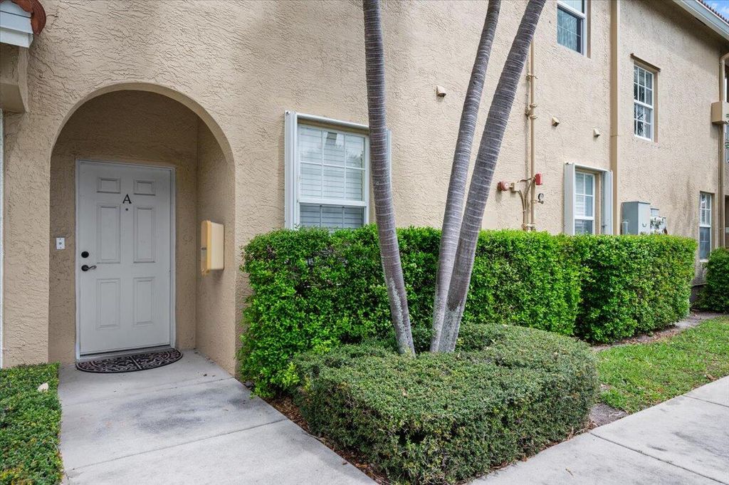 Photo of 101 Lighthouse Circle #A, Tequesta, FL 33469 (MLS # R10972683)