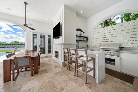 Tiny photo for 521 NE SPANISH Trail, Boca Raton, FL 33432 (MLS # B26082474)