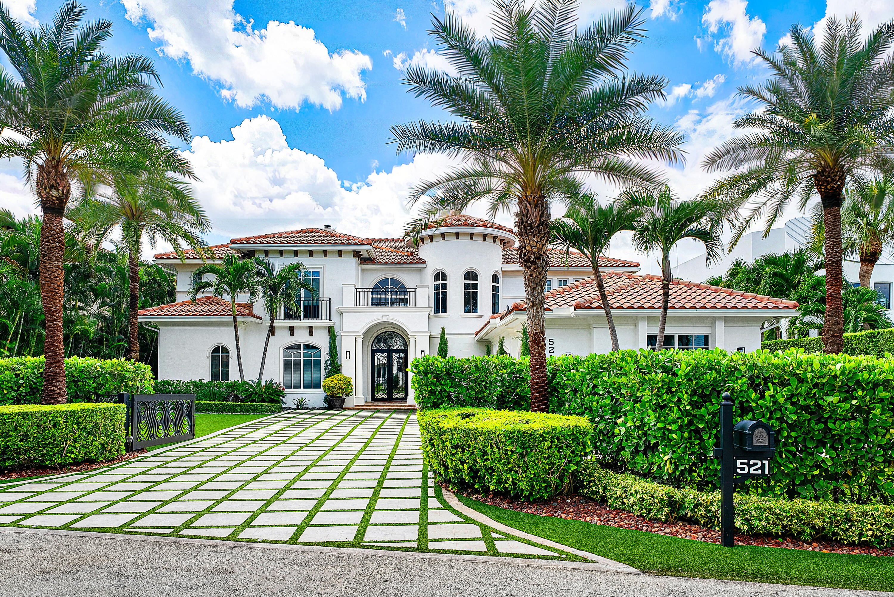 521 NE SPANISH Trail, Boca Raton, FL, 33432/$24,999,999 1 521 NE SPANISH Trail