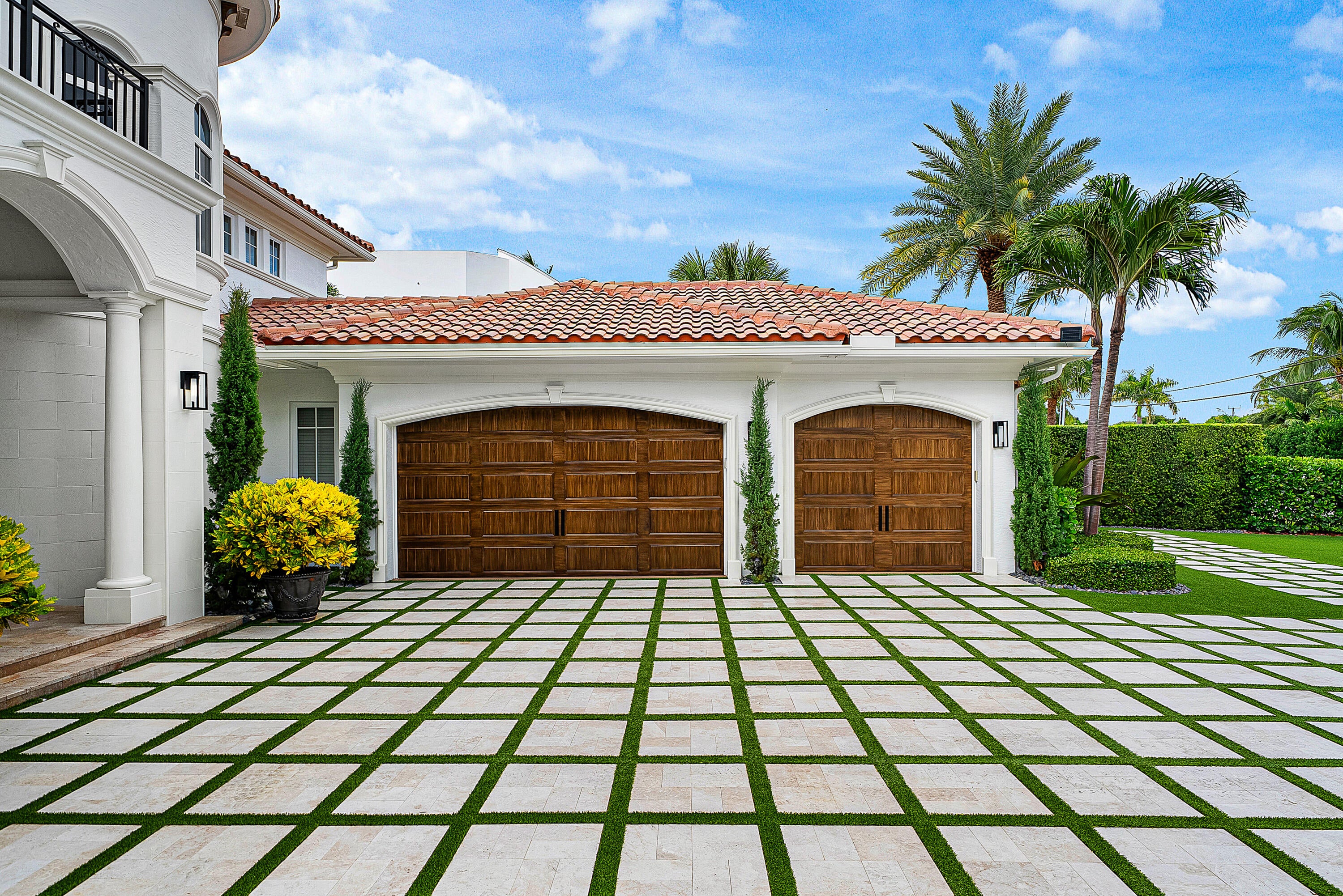 521 NE SPANISH Trail, Boca Raton, FL, 33432/$24,999,999 4 521 NE SPANISH Trail