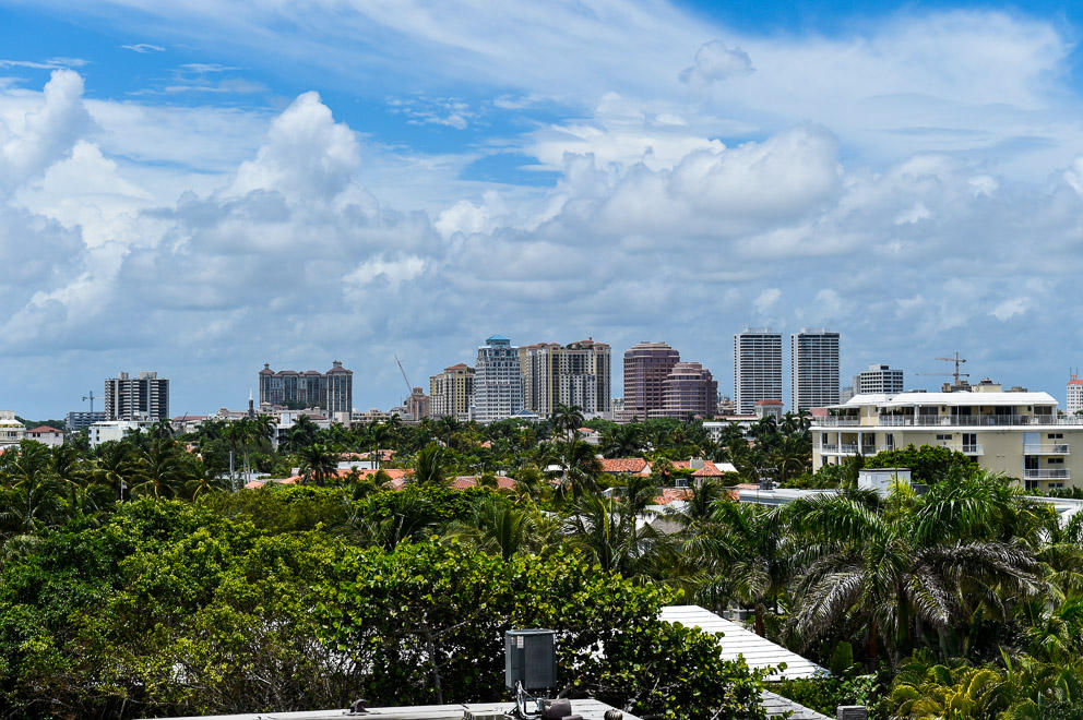 KIRKLAND HOUSE CONDO - Residential