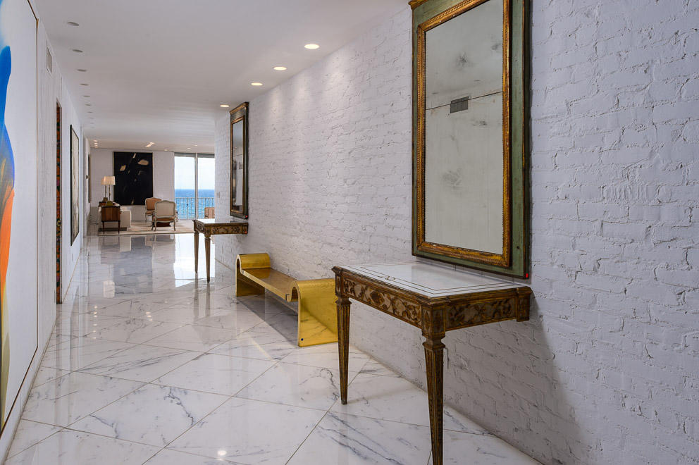 KIRKLAND HOUSE CONDO - Residential