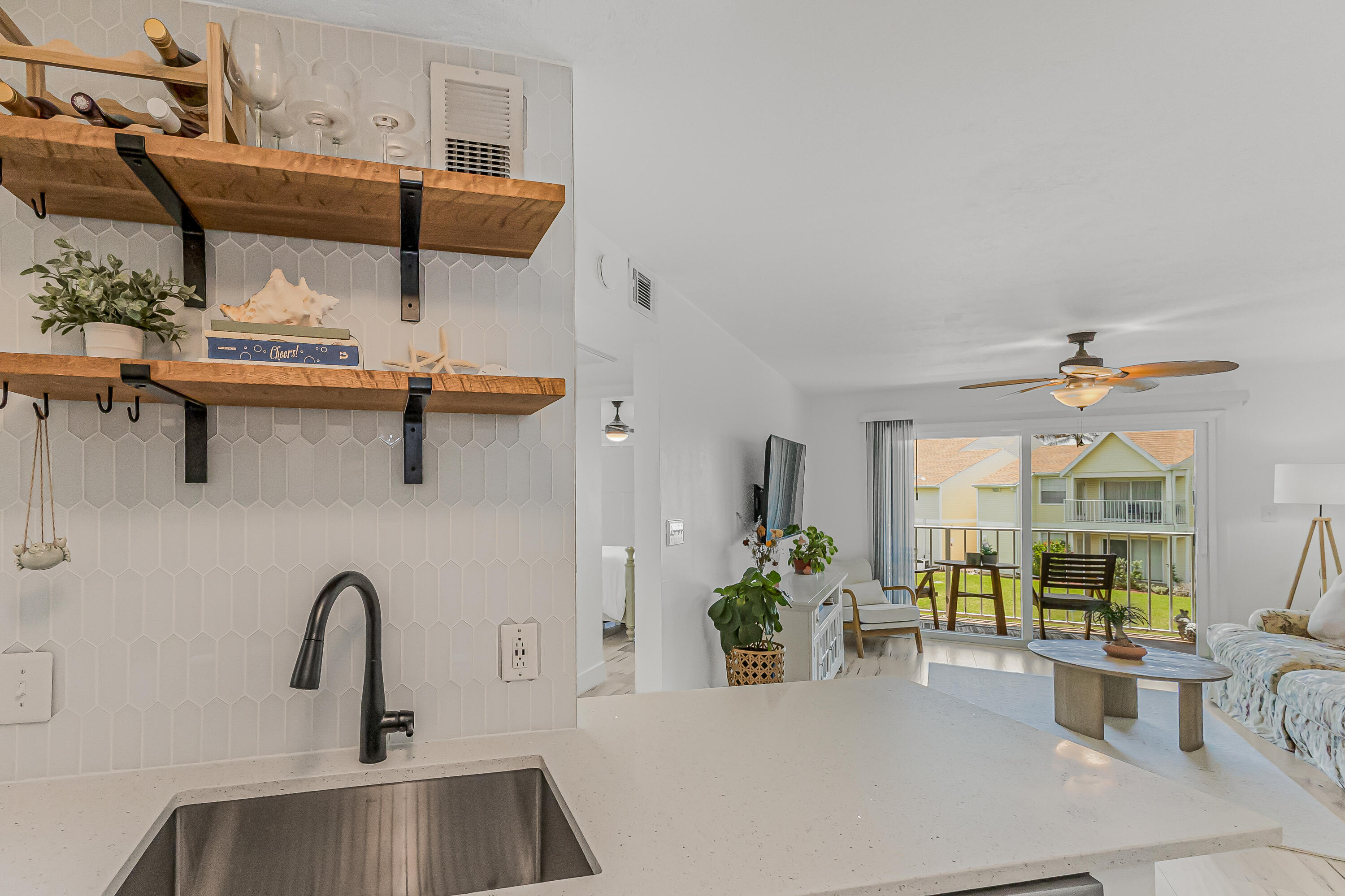 BEACH CLUB CONDOMINIUM - Residential
