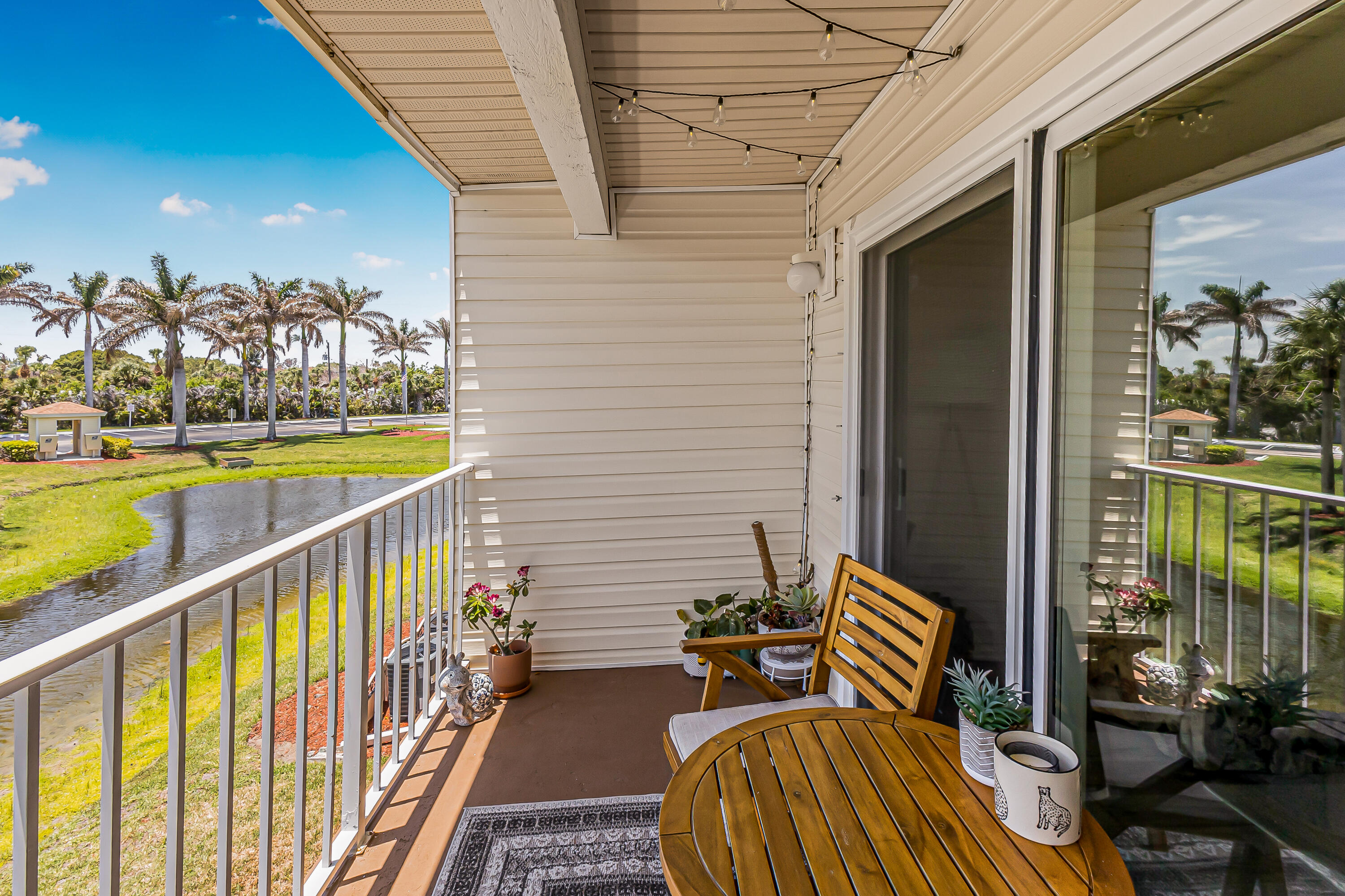 BEACH CLUB CONDOMINIUM - Residential