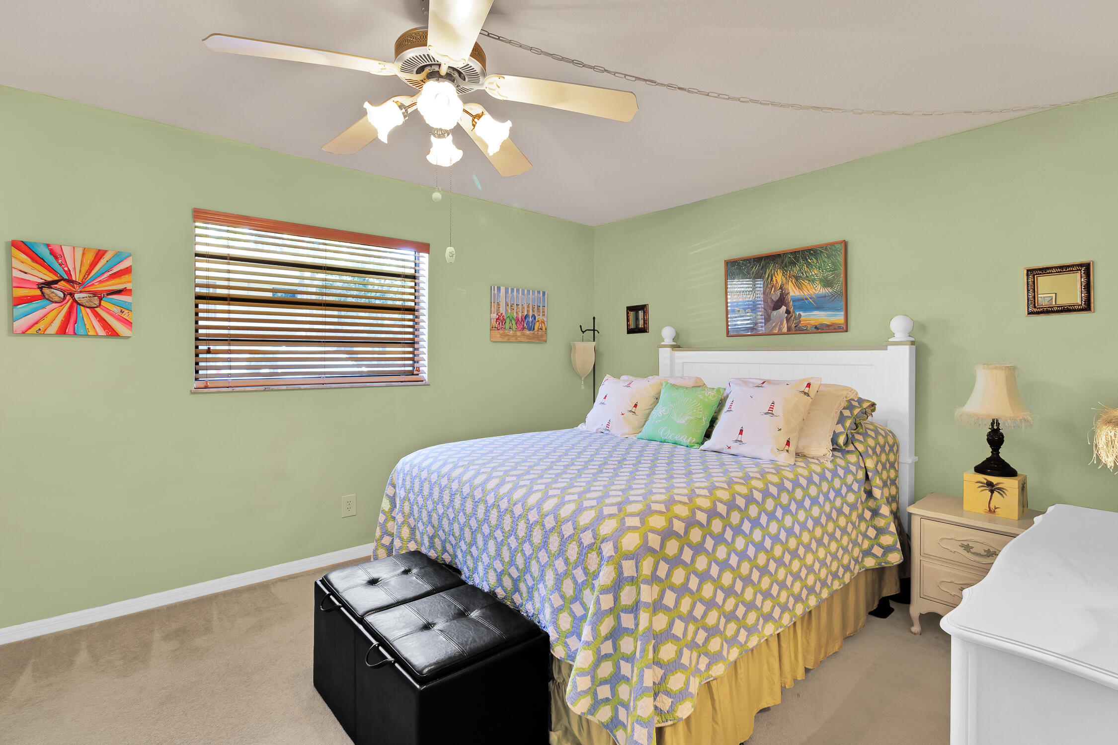 OAK PARK TERRACE UNITS 1-16 - Residential