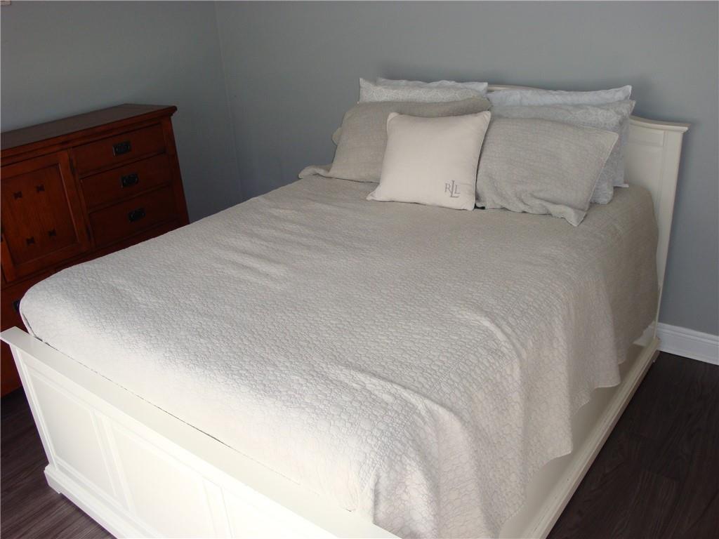 Pine Ridge 112-37 B - Residential