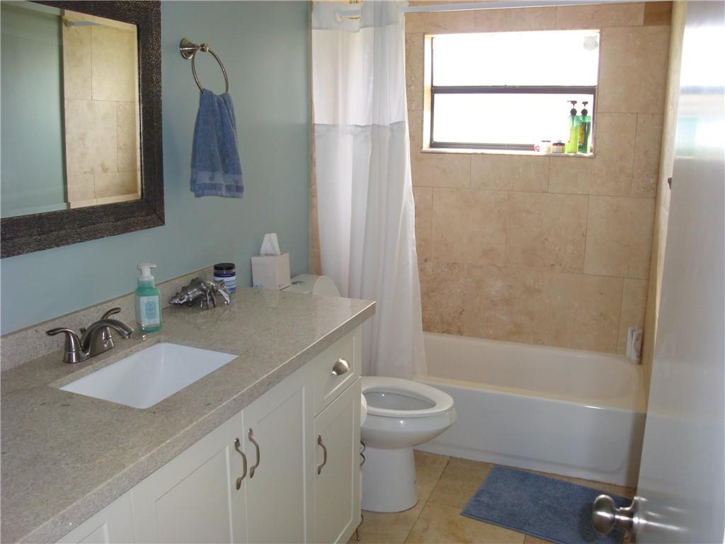 Pine Ridge 112-37 B - Residential